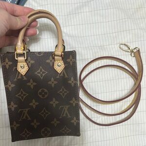 Louis Vuitton Brown Monogram petit sac plat